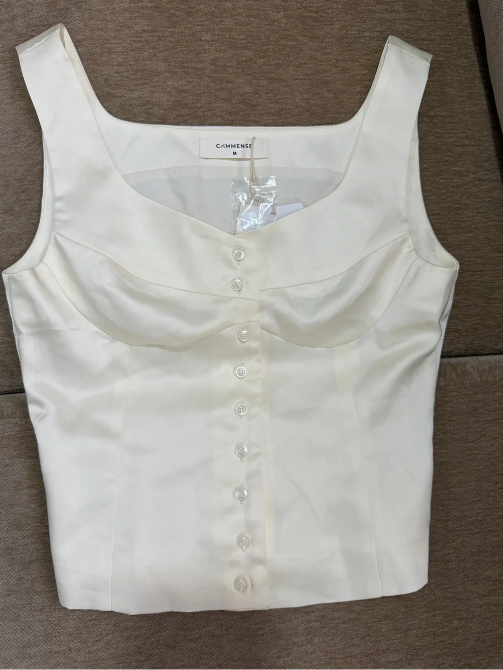 Commense Button Tank - Picture 1 of 4